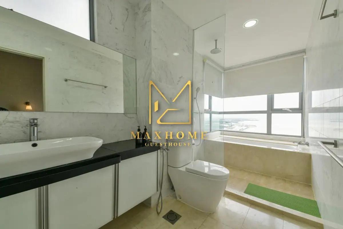 Maxhome Elite At Silverscape Apartment